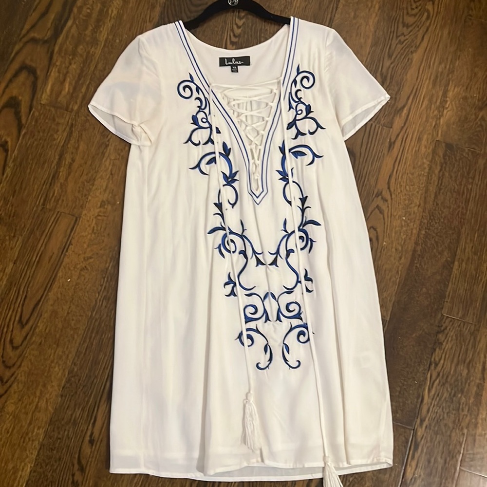 Lulus White Sundress with Blue Embroidery
